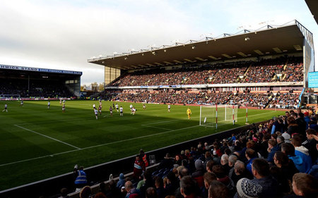 高球／老虎伍茲認愛！熱戀川普前媳婦 曬恩愛喊「空氣充滿愛」.